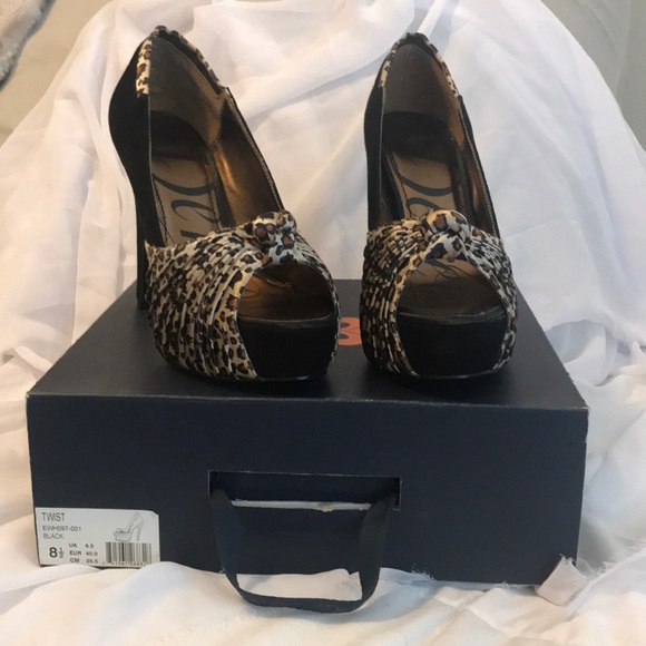 Dereon high heels! 8.5 Never worn! - Picture 5 of 7